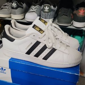 Adidas superstar 11 shell clam toe.